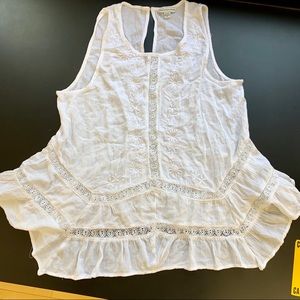 Bundle 2 for $15!! AE gauzy white lace tunic